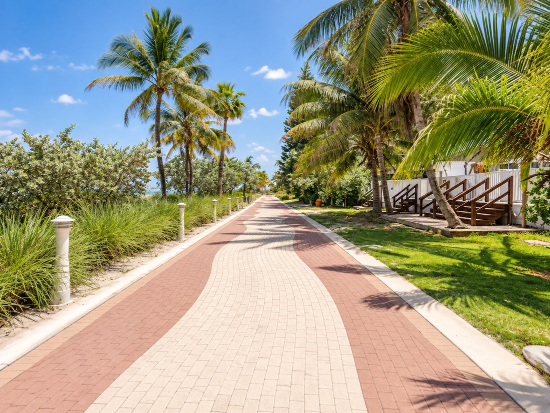 Direct beach access from a Miami Azul building in Miami Beach